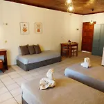 Alex Katerina Apartments