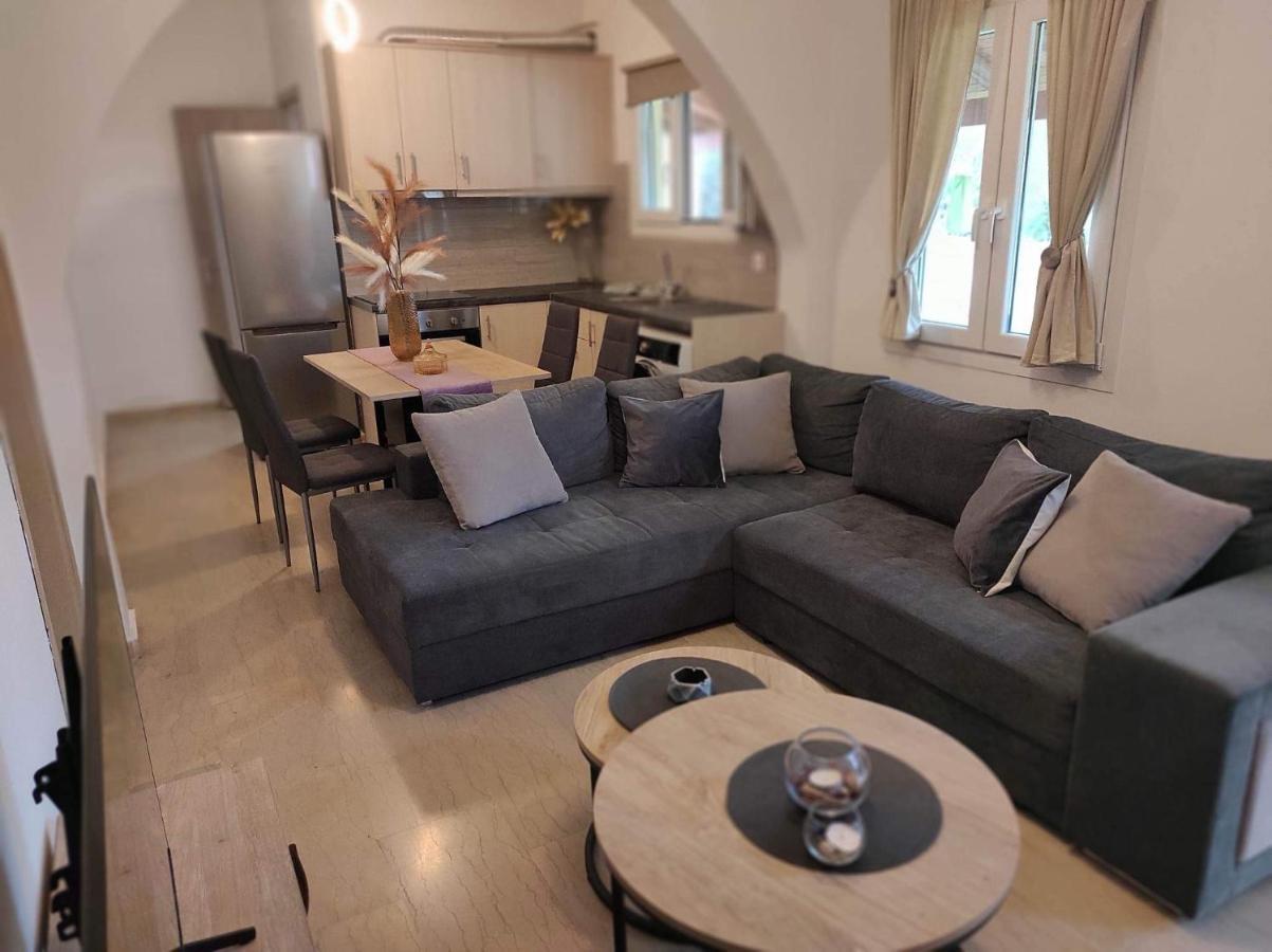 Alex Katerina Aparthotel Peroulades (Corfu)